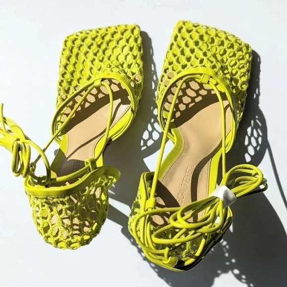Bottega Veneta Women's Mesh High Heel Stretch Sandals Kiwi Size 36.5 MSRP $1,100 - Picture 7 of 11